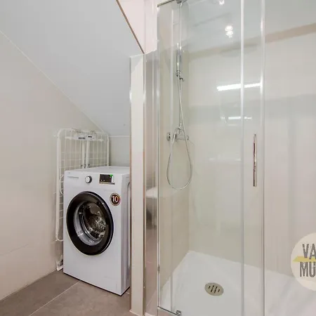 Magnifico Apartamento Para 8Pax En Calle Santa Ana Madrid Exterior photo